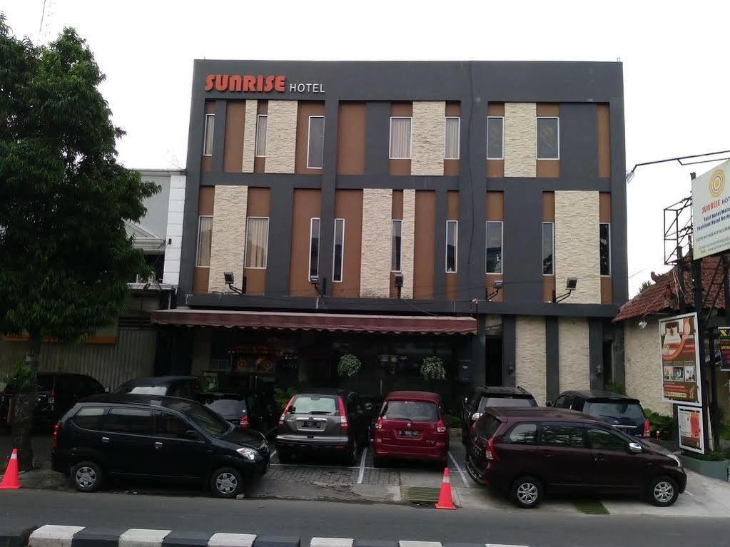 Sunrise Hotel Jogja Kejayan Bagian luar foto